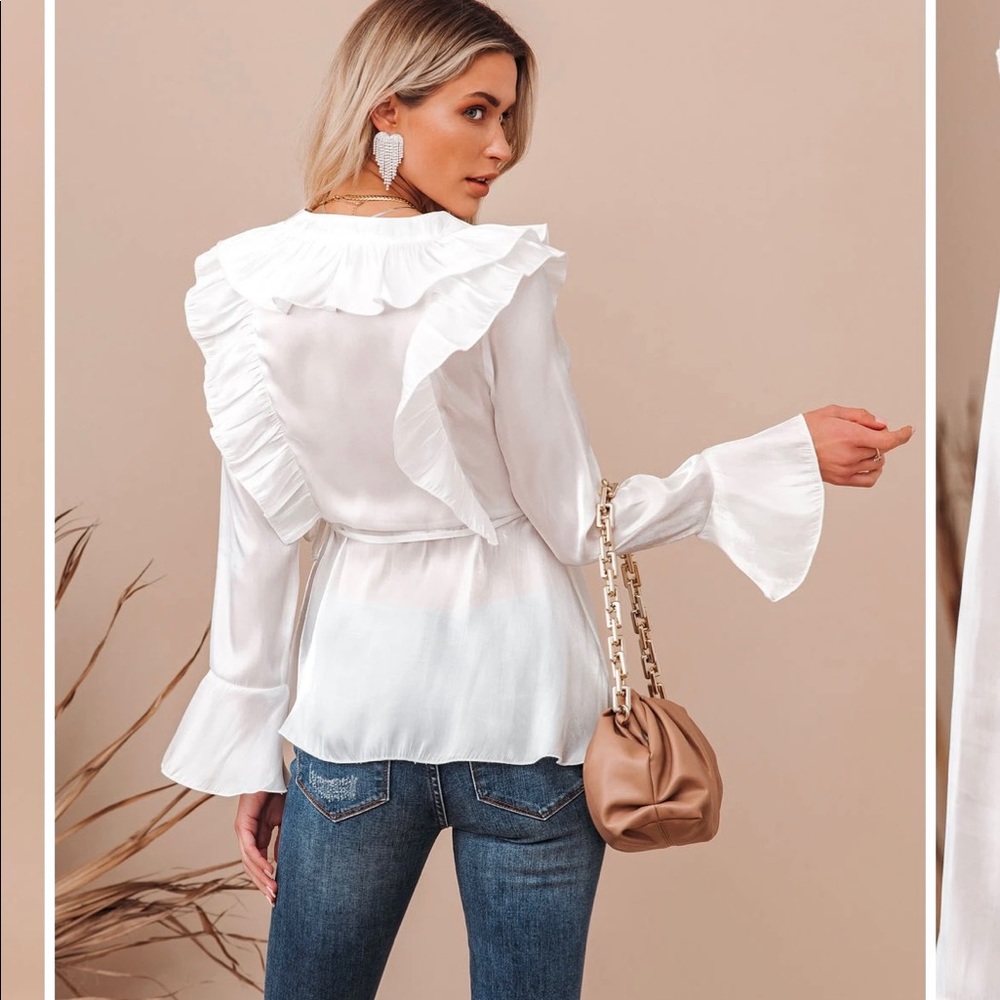 NWT size L white ruffle wrap blouse